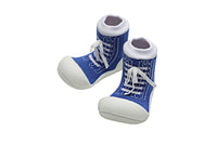 diagonal view of Attipas Sneakers Blue shoes